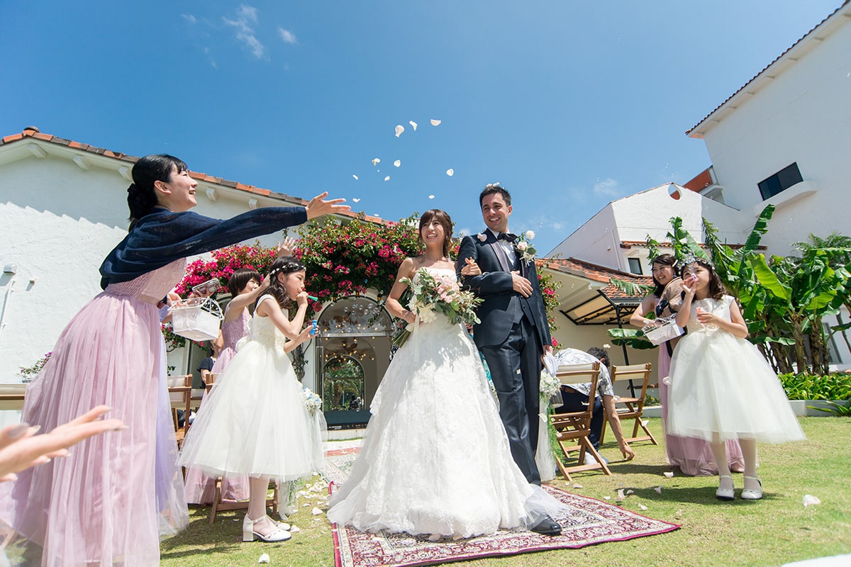 Okinawa - wedding ceremony Photo by Kony & Sen