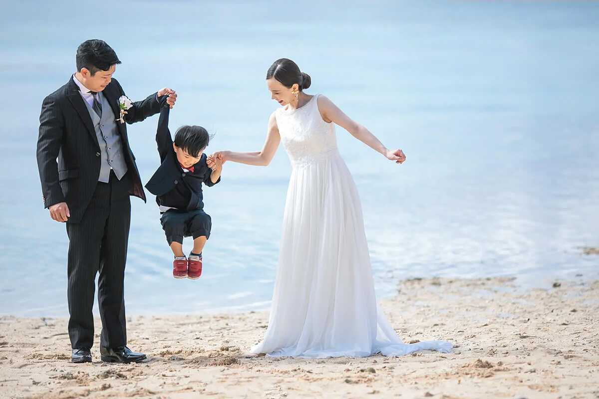 PHOTOGRAPHER -Okinawa- kugai[Okinawa/Japan]